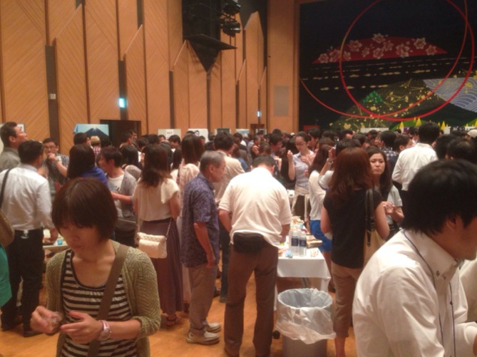 全種類吞んだという酒豪ばかりの秋のひやおろし日本酒の会は、会場があふれるほどの大盛況でした。