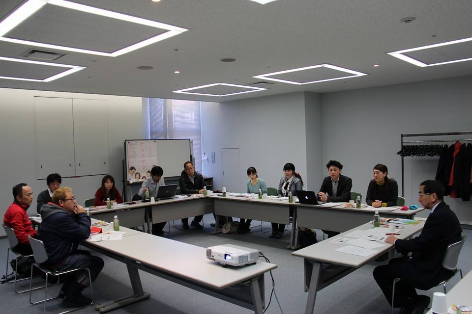 福井県知事と福井インターネット通販研究会どっと混む福井の座布団集会(意見交換会)に参加させていただきました。