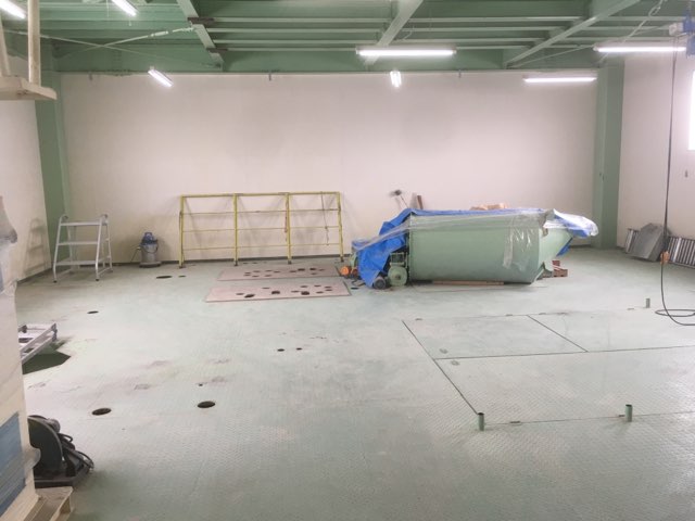 カガセイフン改修工事（12日目）前半解体終了、内装足場組立開始