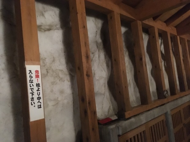 福井県産そばの雪室熟成の可能性を考えるべく、雪室・石造り熟成庫で国産ワインを造る岩の原葡萄園様（新潟上越）へ見学にいきました。